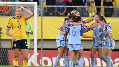 Las jugadoras de España celebran después del partido de fútbol femenino de la UEFA Nation League entre Suecia y España en Gotemburgo, el 22 de septiembre de 2023. (Foto de Jonathan NACKSTRAND / AFP) (Foto de JONATHAN NACKSTRAND/AFP vía Getty Images)